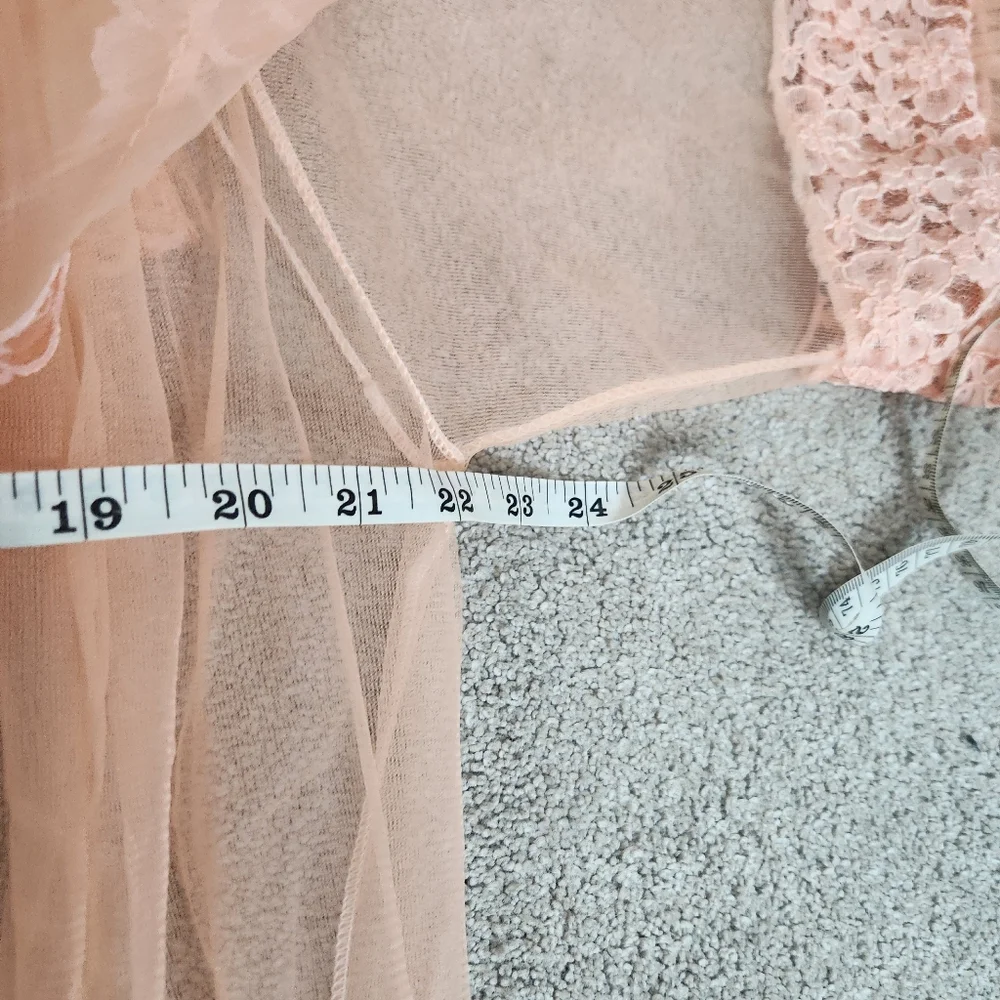 Vintage Glamour Peach Peignoir Lace Robe Fits Large Coquette Girl Feminine - Picture 9 of 14